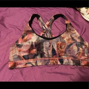 Lululemon size 10 sports bra